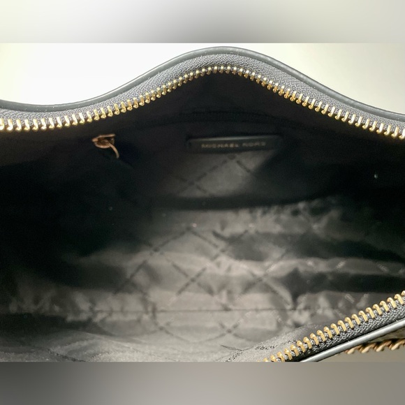 Michael Kors Large Wilma Bag - Picture 6 of 7